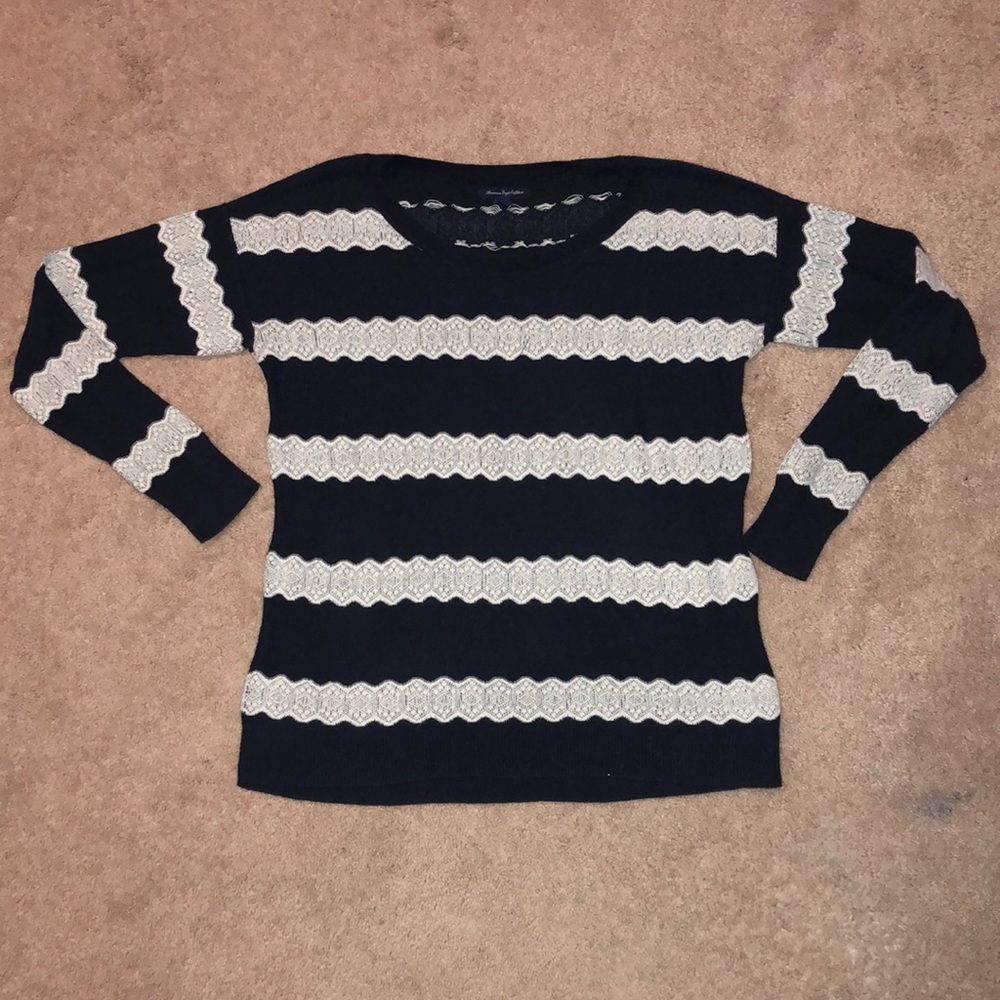 American Eagle striped white and navy blue sweater
